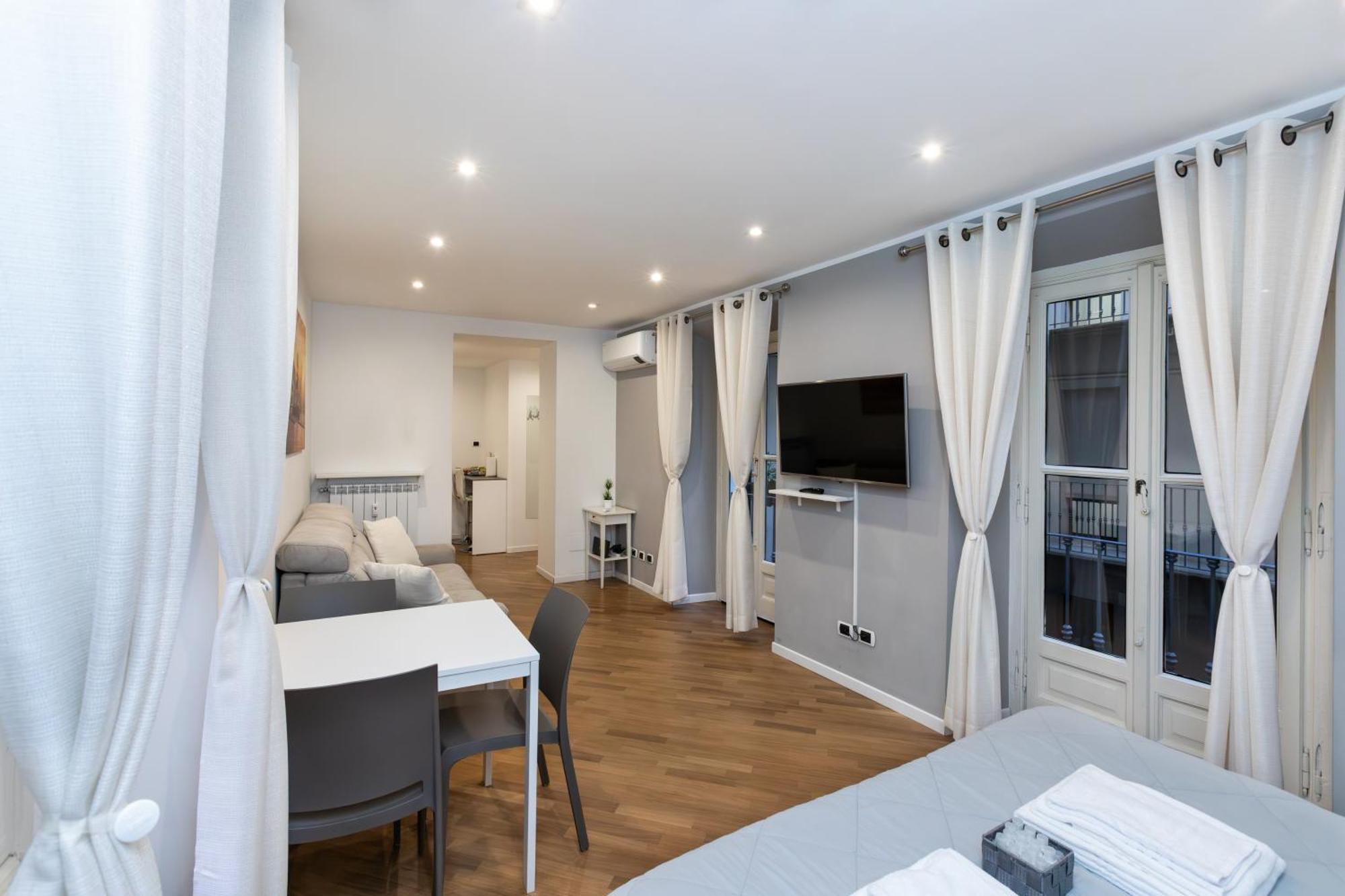 Magnoliaapartments - 5 Nirone Center Milano Eksteriør billede